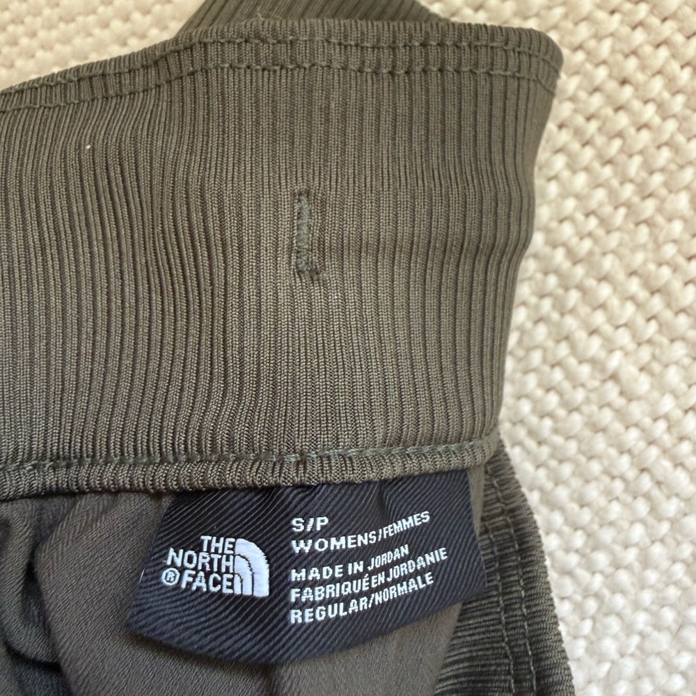 The North Face Olive Track Jogger Pants Small - Picture 2 of 3